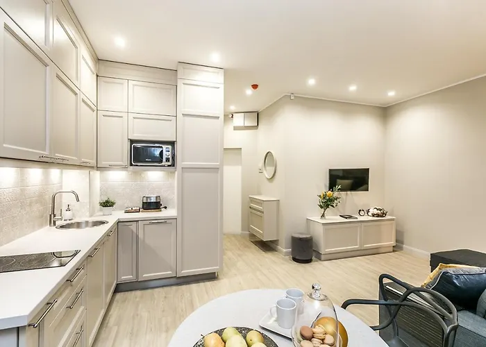 Cozy Flat. Art Nouveau Building, Near The Center Апартаменты *